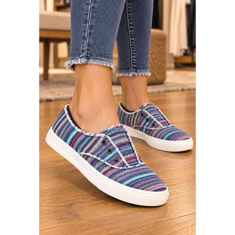 Rocket Dog Women’s Pink Stark Stripe Afina Slip-On Cotton Sneaker Size 9 NIB NWT